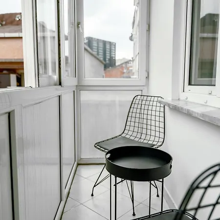 Appartement Bright & Cozy 2br Located In The Heart Of Living Istambul